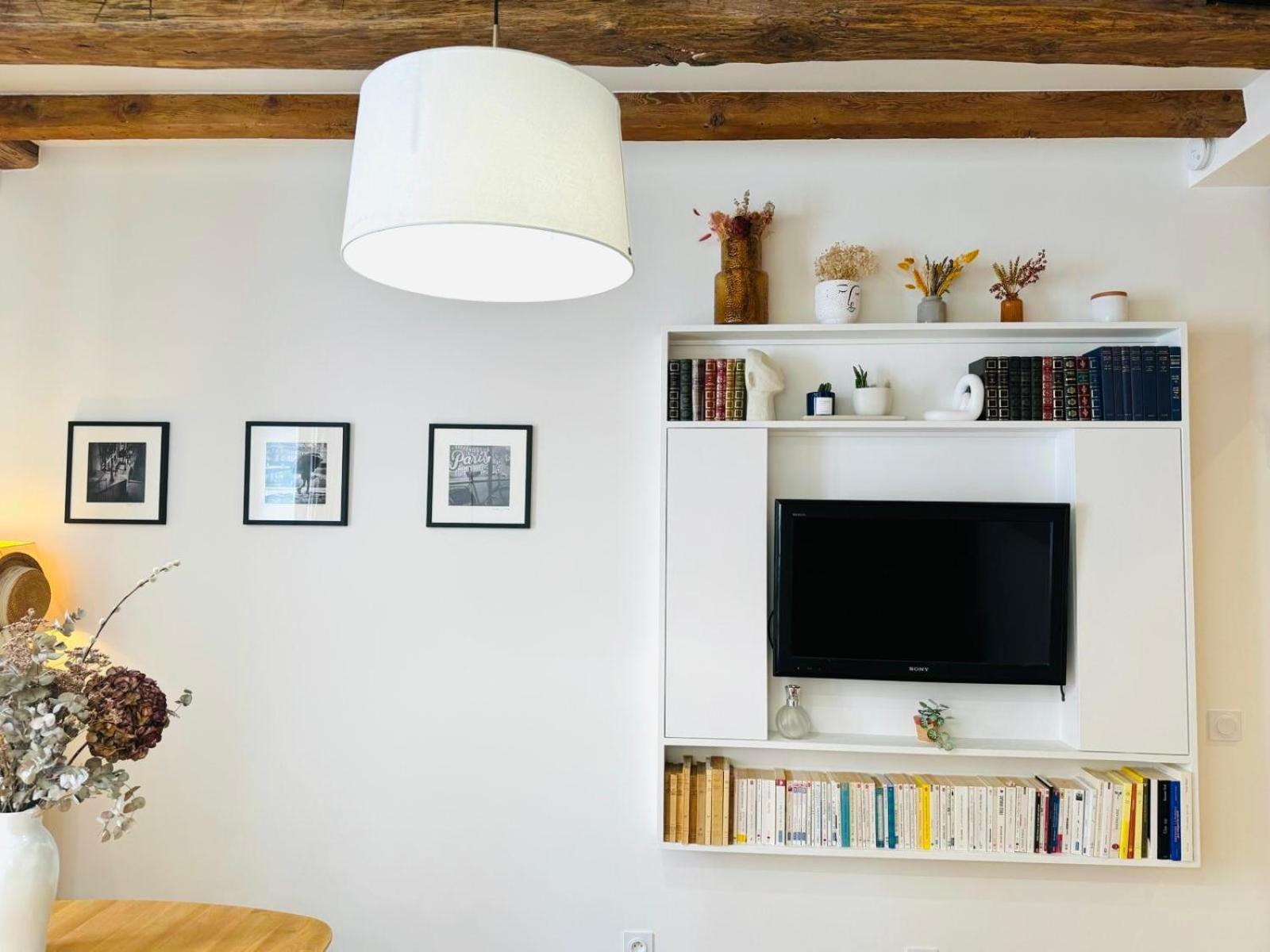 Charmant Appartement Au Coeur De Montmartre! Paris Bagian luar foto