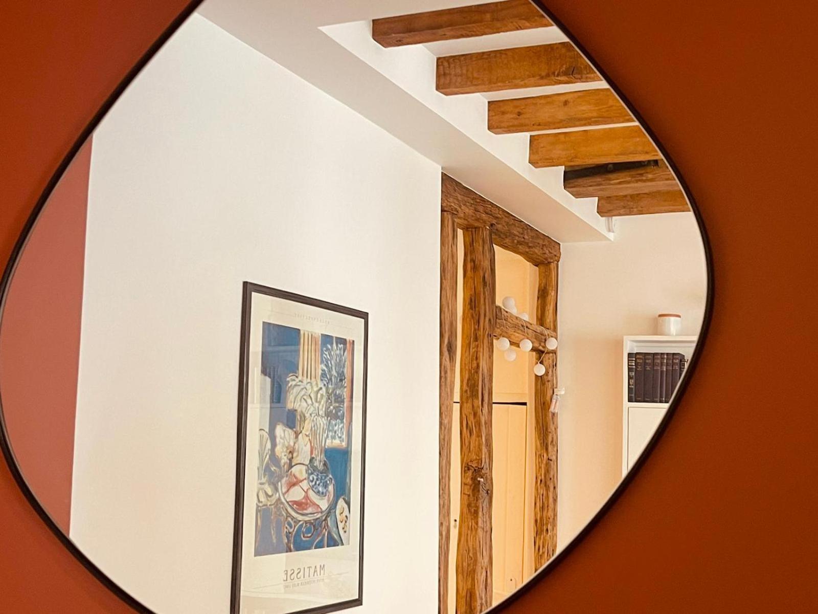 Charmant Appartement Au Coeur De Montmartre! Paris Bagian luar foto