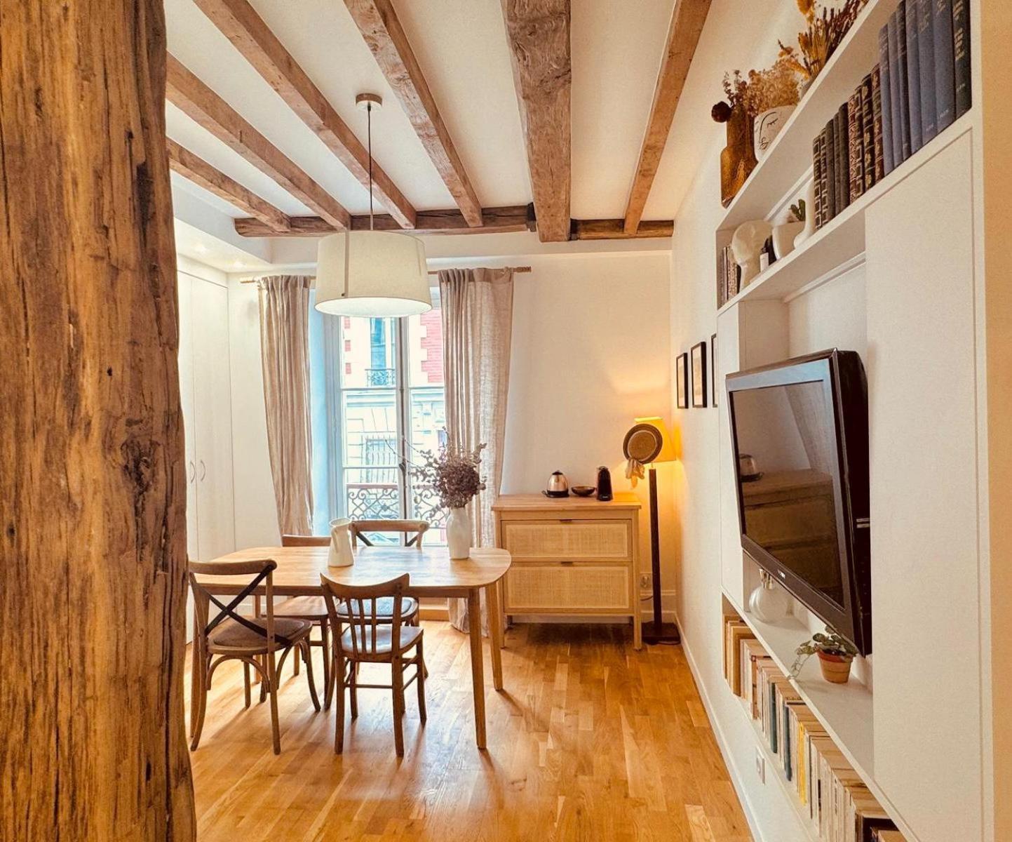 Charmant Appartement Au Coeur De Montmartre! Paris Bagian luar foto